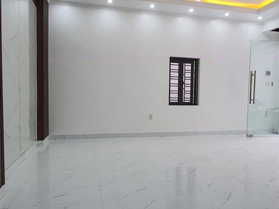 Bán nhà 3,5 tầng xây mới lô góc độc lập mặt ngõ 240 tô hiệu 2