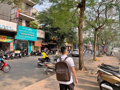 Cho thuê nhà mặt phố nguyễn khang, nguyên căn, 5 tầng, chỉ nhỉnh 30tr/tháng. 0