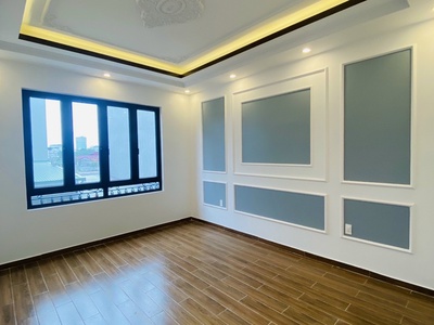 Bán nhà xây mới tinh độc lập 4 tâng, diện tích 40m, dtsd 170m, giá 4.75 tỉ khu tđc cây đa 3