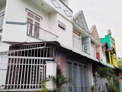 Nhỉnh 3 tỷ - lô đất đẹp lọt khe - ngang hơn 5m hiếm - hẻm xe tải quay đầu - gần chợ bà điểm hóc môn. 3