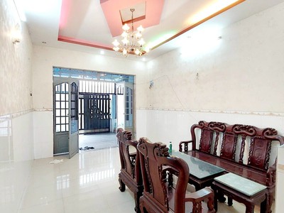 Bán nhà huỳnh tán phát chỉ 3.4 tỷ 70m2 0