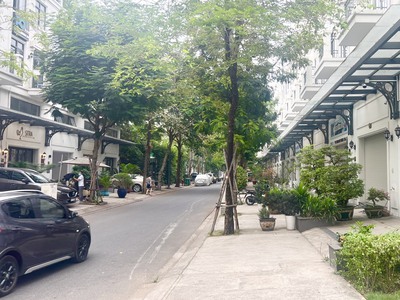 Cho thuê văn phòng làm việc, khu lakeview quận 2, nội thất đầy đủ, vị trí đẹp 3