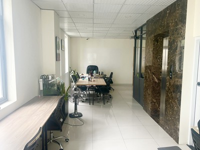 Cho thuê văn phòng làm việc, khu lakeview quận 2, nội thất đầy đủ, vị trí đẹp 1