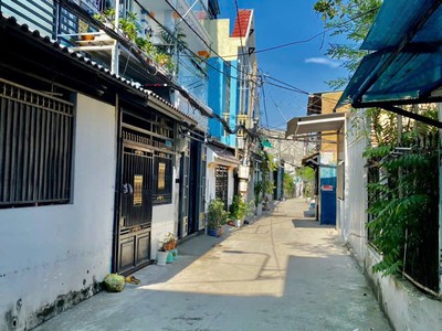 Nhà mới đep vị trí cách đường htp 300m - 3 tầng full nội thất cấp - giá chỉ 2,65 tỷ 3