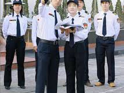Cần tuyển nam, nữ bảo vệ lương tháng 6.5 triệu 0