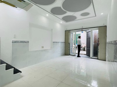 Ngộp bank bán gấp cmt8 tân bình - hàng xóm quận 3 - 43m2 - giá chỉ 5.2 tỷ 2