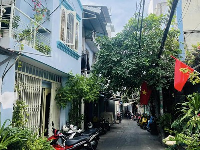 Nhỉnh 4ty,dt 40m, hxh 5m, thông bùi văn ba. khu hiện hữu.huỳnh tấn phát phường tân thuận đông,q7 1
