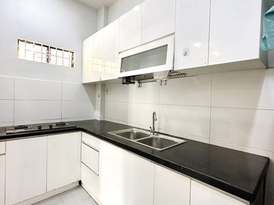 Bạch đằng phường 2 bình thạnh - 34m2   4.7 x 7.5   sổ a4 nở hậu nhẹ - 10m ra mặt tiền - oto ngủ 4