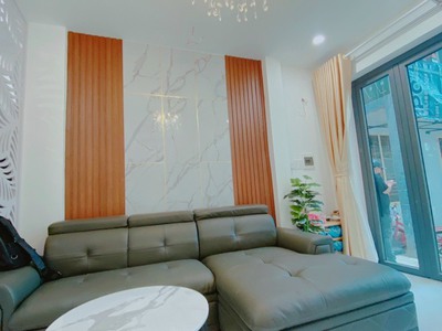 Bán gấp nhà hẻm đường trần huy liệu, p15, phú nhuận - giá: 6.6 tỷ  bớt lộc 3