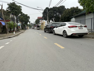 Hơn cả vip 103m2 khu biệt thự nguyên khê, đường trước đất 30m cả vỉa hè, đường sau đất 12m, kinh 1