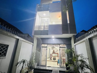Cần bán nhà siêu đẹp mặt tiền đường  ở huỳnh tấn phát   nhà bè   tp. hcm 1