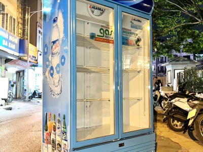 Tủ mát 2 cánh 1200lit alaska đang sd tốt. 1