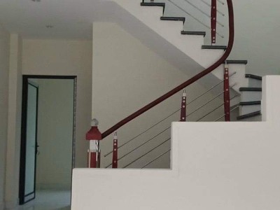 Bán nhà sau ngõ Tỉnh Uỷ Cột 5 giá cắt lỗ - giá chỉ 1ty4 1