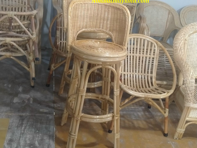 Bàn ghế quầy bar giá tốt 3