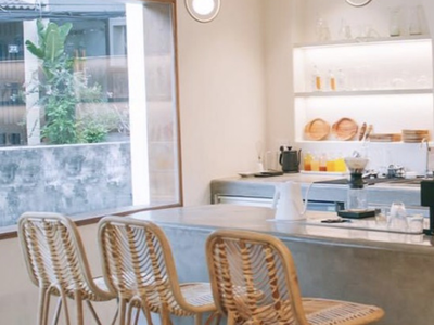 Bàn ghế quầy bar giá tốt 4