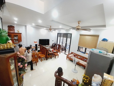 Dầu Bóng Phủ Gỗ Ngoài Trời A900 2584