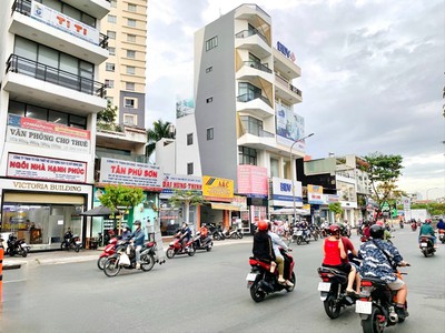 Dầu Bóng Phủ Gỗ Ngoài Trời A900 2601