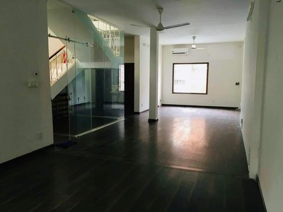 BÁN MẶT TIỀN KINH DOANH 10M- Đang cho bách hóa xanh thuê  77TR/THÁNG  5 năm 4