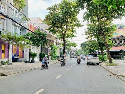 Dầu Bóng Phủ Gỗ Ngoài Trời A900 2604