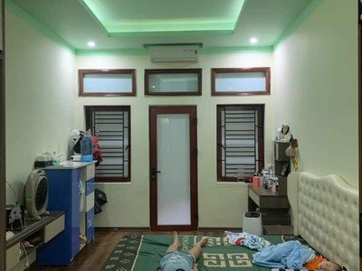 Dầu Bóng Phủ Gỗ Ngoài Trời A900 2672