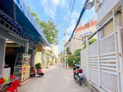 Dầu Bóng Phủ Gỗ Ngoài Trời A900 3679
