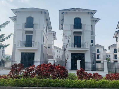 Dầu Bóng Phủ Gỗ Ngoài Trời A900 2733