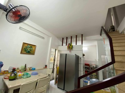 Dầu Bóng Phủ Gỗ Ngoài Trời A900 3705