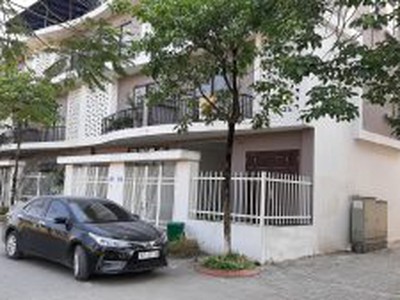 Dầu Bóng Phủ Gỗ Ngoài Trời A900 3495