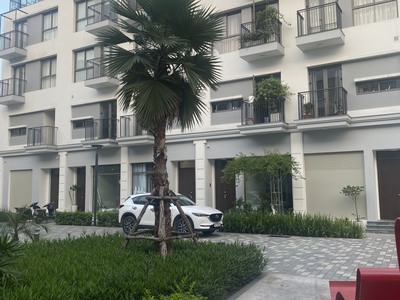 Cho thuê tầng 1 KĐT The Manor Central Park Nguyễn Xiển đối diện Tòa Án 1