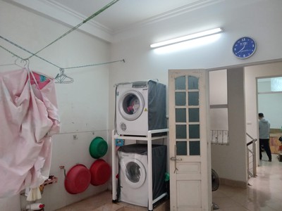Bán nhà dịch vọng, cầu giấu, 36m2, 5 tầng, mặt ngõ kinh doanh, 50m ra mặt phố, giá 5.68 tỷ. 4