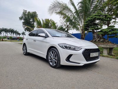 Cần bán xe huyndai elantra 2018mt 1 quang trung an lão hải phòng 1