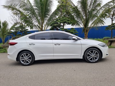 Cần bán xe huyndai elantra 2018mt 1 quang trung an lão hải phòng 2