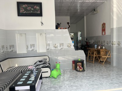 Đất xây trọ. nhà ở dịch vụ full thổ cư. bên hông khu chế xuất linh trung. kcn đồng an. giá chỉ hơn 4