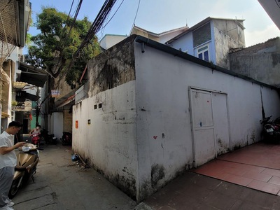 Bán nhà cấp 4 Cổ Nhuế,lô góc thoáng,gần phố ngõ thông,73m2,4m mặt tiền 0