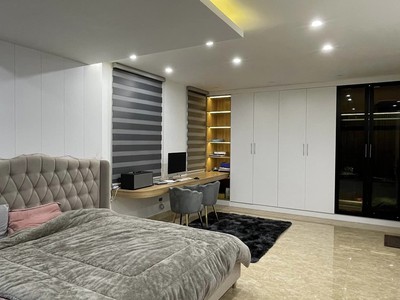 Biệt thự nhà vườn khu đô thị việt hưng 200m2 x 5 tầng thang máy, 9 ngủ, phù hợp ở kết hợp thuê vp 2