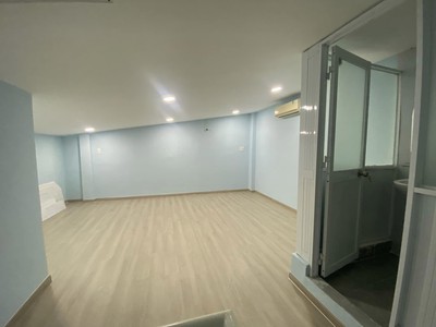 Ngộp bank bán gấp giảm thêm 200tr- giá chào mới chỉ còn 4.6 tỷ - phan văn trị bình thạnh - 60m2 2