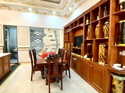 Gấp gấp bán biệt thự cao cấp đông hoà dĩ an. 179m, 1 hầm 4 lầu giá 16 tỷ. 4