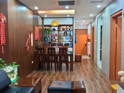 Cần bán căn 2 ngủ, dt 84m, full nội thất, chung cư goldmark city, 136 hồ tùng mậu, giá nhỉnh 3 tỷ 2