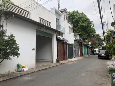Cho Thuê Nhà Xưởng, Kho, Văn Phòng 8x22m , Hẻm 285 Lê Văn Quới Bình Tân 2