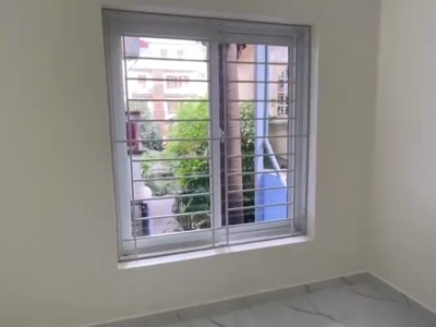 Cho thuê Nhà 222F, ngõ 260 Đội Cấn 1