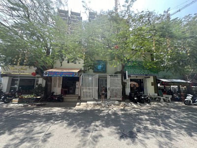 Chính chủ cần sang nhượng dãy nhà trọ gồm 5 căn  do đi mỹ không trông coi được 4