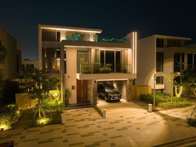 Bán biệt thự Vườn 430m2 có nhà 2,5 tầng cao cấp, sát sông, cách biển 800m 3
