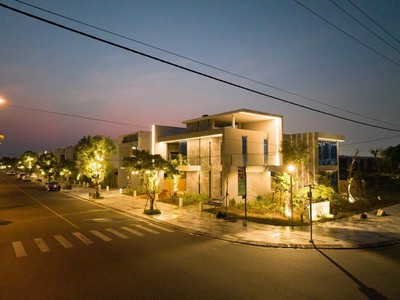Bán biệt thự Vườn 430m2 có nhà 2,5 tầng cao cấp, sát sông, cách biển 800m 5