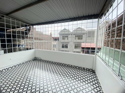 Bán nhà 3,5 tầng ngõ 264 Hào Khê oto đỗ cửa 2,x tỷ 5