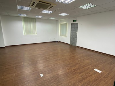 Cho thuê văn phòng- Tòa nhà Thiên Phước - Cống Quỳnh,DT 70m2-Gía Tốt 1