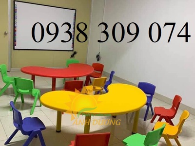 Bàn vòng cung mầm non, bàn bán nguyệt mầm non 2