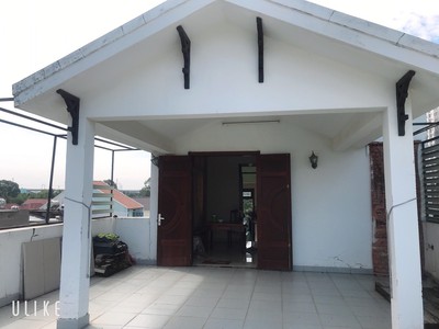 Nhà diện tích khủng   nội thất gỗ   thuoc phường trường thọ, tp thủ đức. mặt tiền đường lớn cho 0
