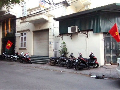 Bán đất vàng  trần khát chân hai bà trưng 233m măt tiền 25.5m 14tỷ 368triêu 0
