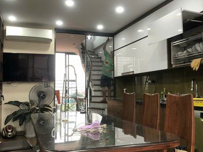 7 tầng thang máy - phân lô ô tô tránh đỗ - vip nhất khu hoàng cầu. kinh doanh văn phòng đỉnh - 4