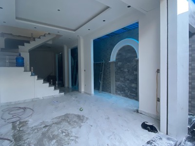 Bán nhà xây mới sân cổng riêng, có vườn cực đẹp, 45m 3 tầng giá 2.6 tỉ 3